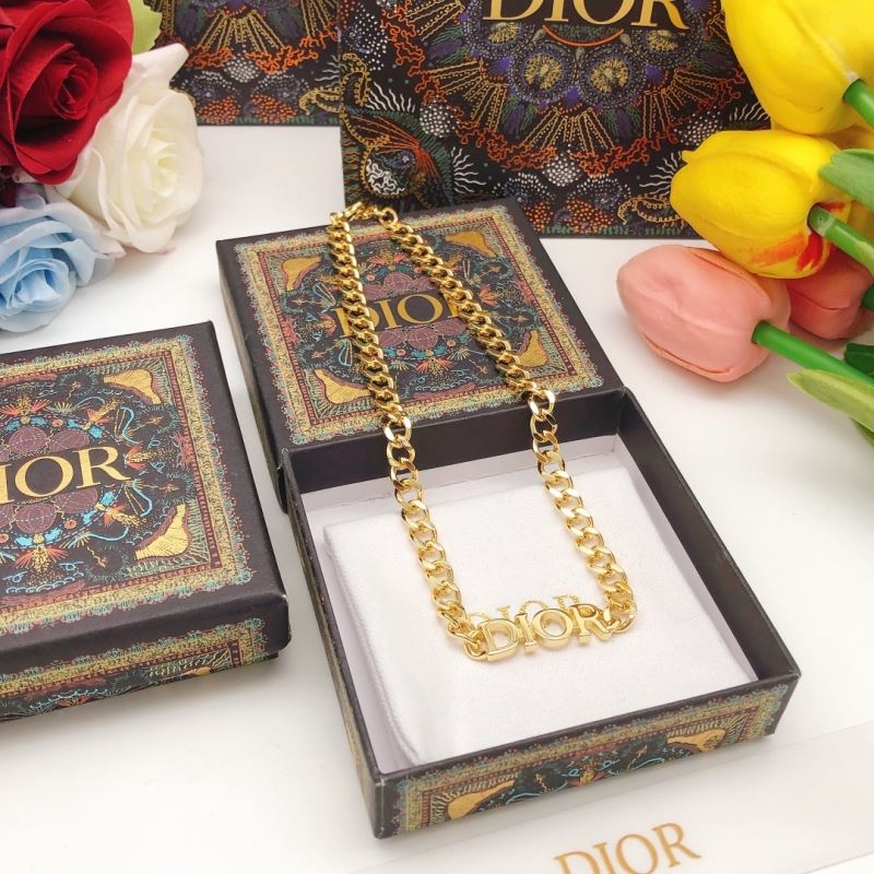 chr1st1an D10r necklaces